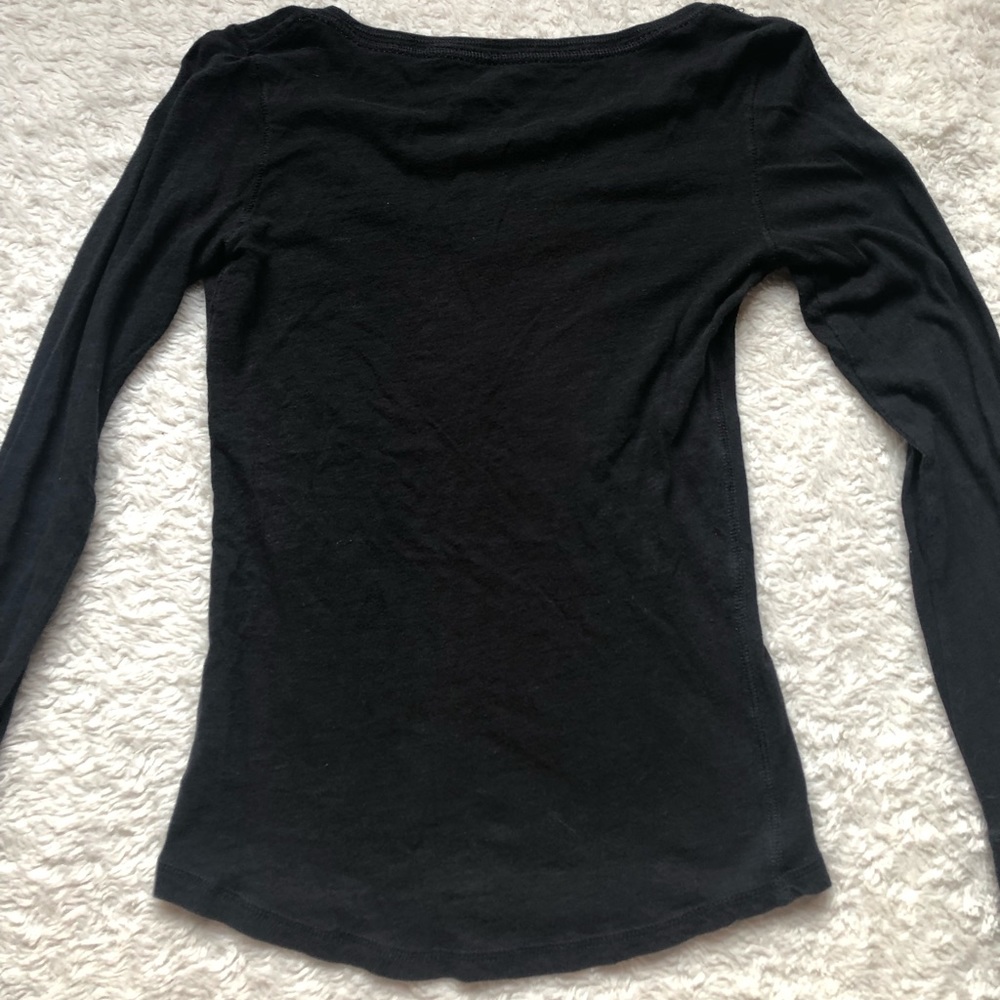 **SOLD** Aeropostale Long Sleeve V-Neck - Picture 5 of 7